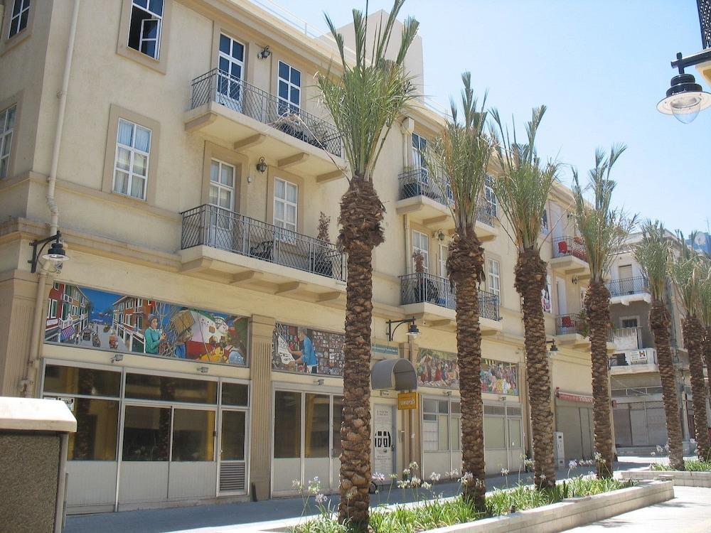 מעוצבות 1926 מלון 3*